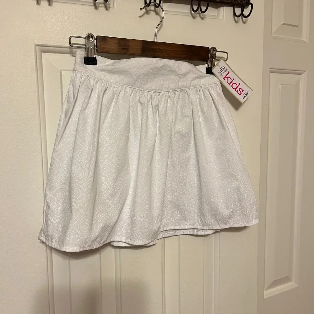 NWT adorable Carter's Child of Mine white patterned summer skirt size 8